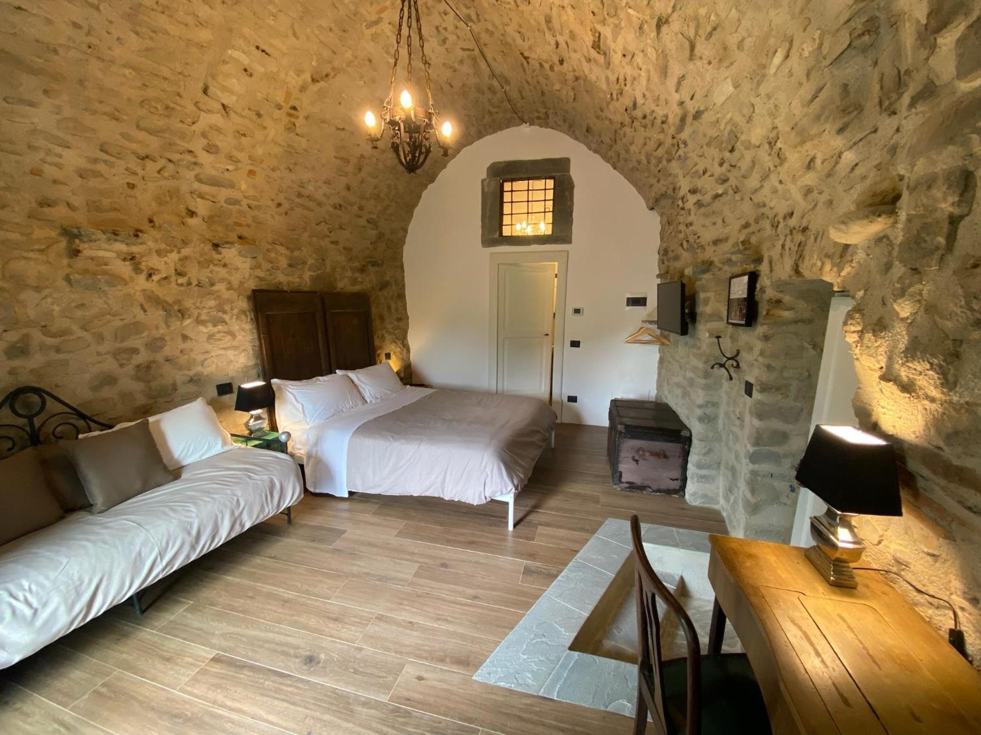 La Casa Medievale Suites E Spa Pontremoli Zewnętrze zdjęcie